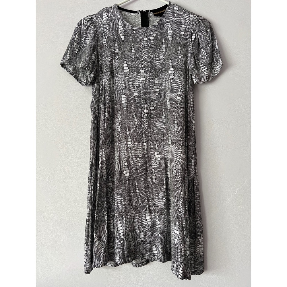 Nooworks Molly Black White Reptile Print Short Sleeve Dress Small